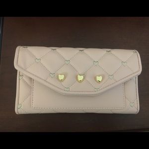 🌺Betsey cross body wallet 🌸