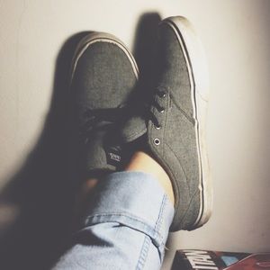 GREY VANS