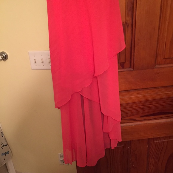 High-low dress - Picture 2 of 3