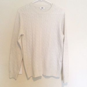 unisex UNIQLO soft sweater