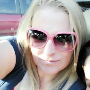 Meet your Posher, Stacie