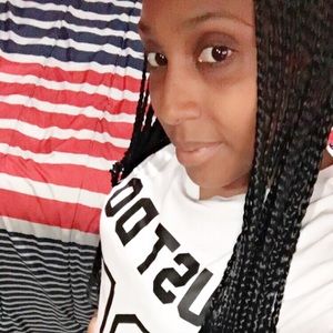 Meet your Posher, Stacia