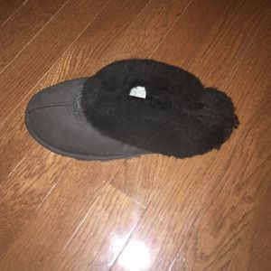 Ugg slippers