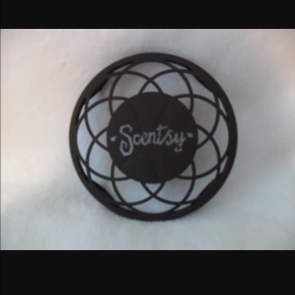 Scentsy Warmer Stands for macilarue DO NOT BUY