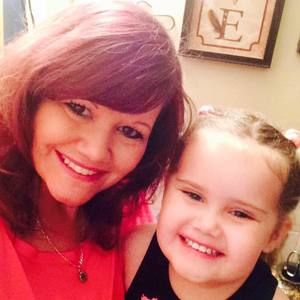 Meet your Posher, Traci