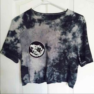 ISO I'm Looking For This Crop Top.