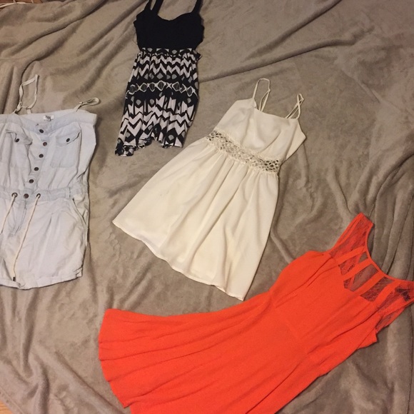 SUMMER DRESSES/ ROMPER