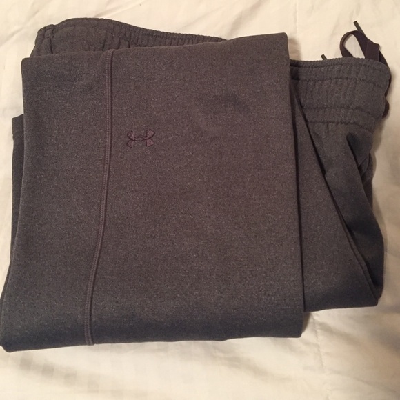 Under Armour sweatpant - Picture 3 of 4