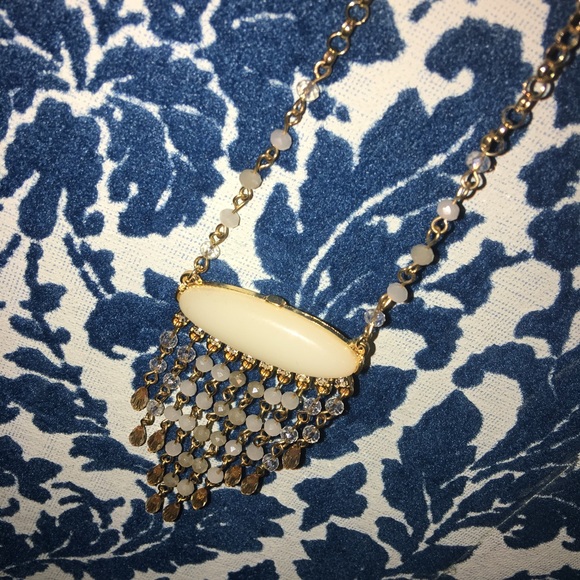 Ivory Diamond like Necklace.