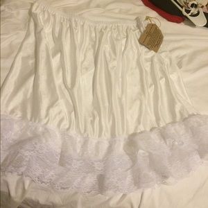 Brand new, white extender slip with lace