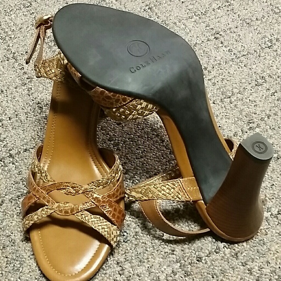 Cole Haan brown leather sandal - Picture 3 of 4