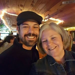 Meet your Posher, Adrienne