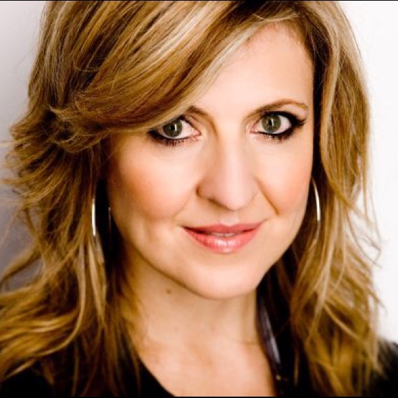 Meet your Posher, Elly - Picture 1 of 1