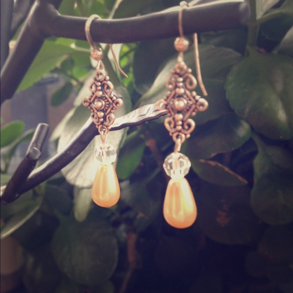 Handmade Pearl Earrings!