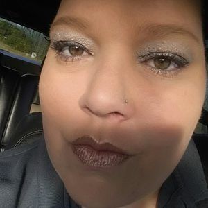 Meet your Posher, Brandy