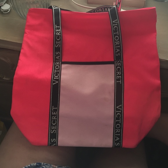 Victoria secrets lunch bag
