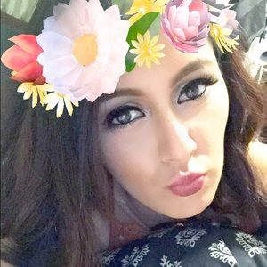 Meet your Posher, Mariana