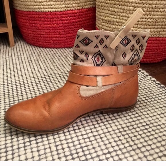 Anthropologie Latigo booties-reposh