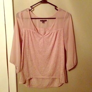 3/4 sleeve shirt.