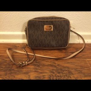 Michael Kors Large jetset crossbody