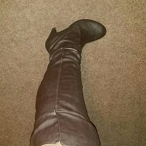 Guess Knee boots