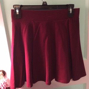 Forever 21 burgundy skirt