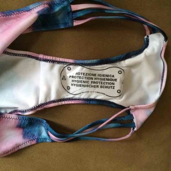 NIP Tie Dye Bikini - Picture 3 of 3