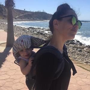 Meet your Posher, Crystal