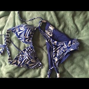 Volcum reversible bathing suit