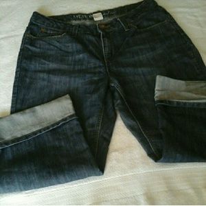 (BUNDLE )2 pairs of jeans