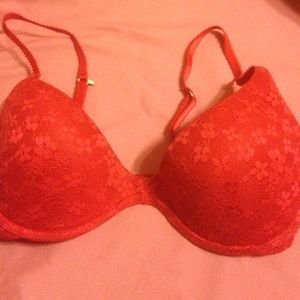 Underwire bra by Victoria secret never worn