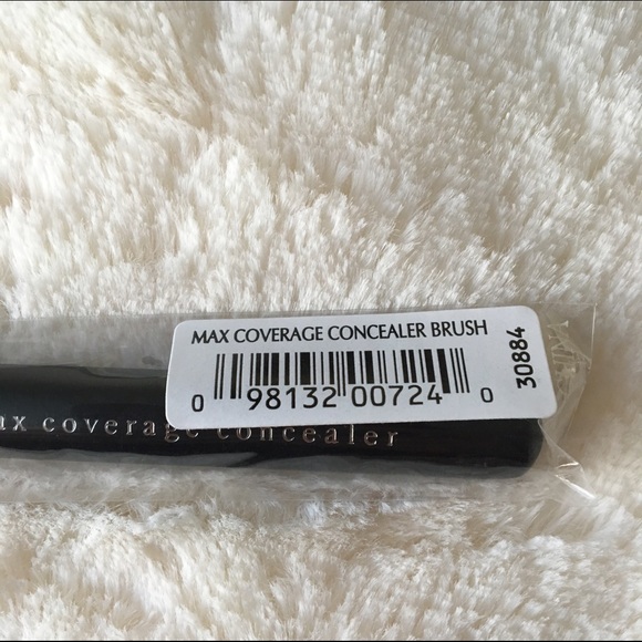 NWT i.d. Bare Escentuals max coverage concealer - Picture 3 of 3