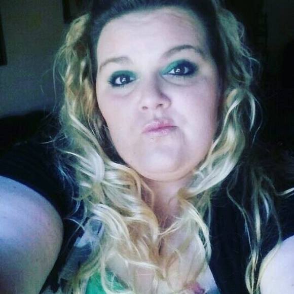 Meet your Posher, Becky