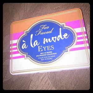 Too Faced A La Mode eye palette
