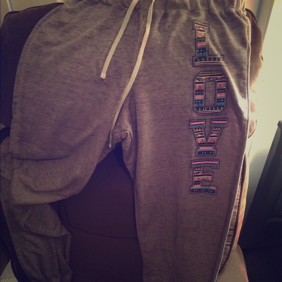 Lightweight sweats
