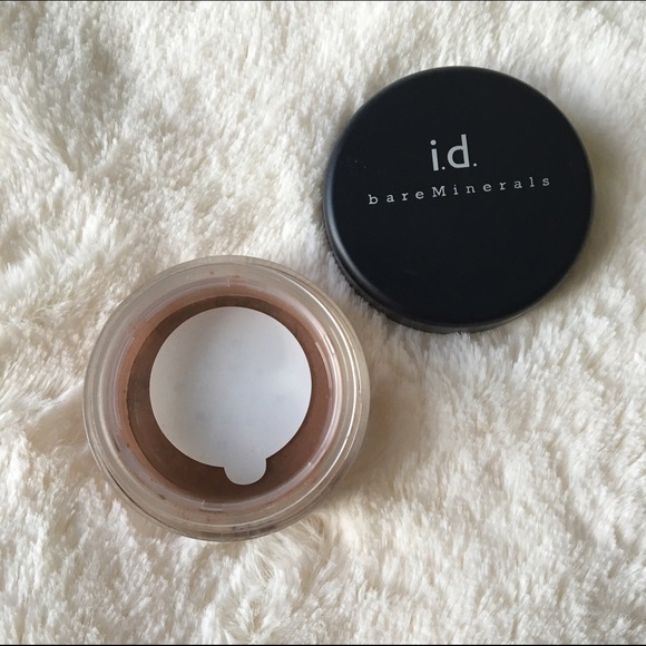 NWT i.d. bareMinerals Faux Tan face color - Picture 2 of 3