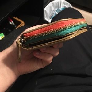 URBAN OUTFITTERS WALLET