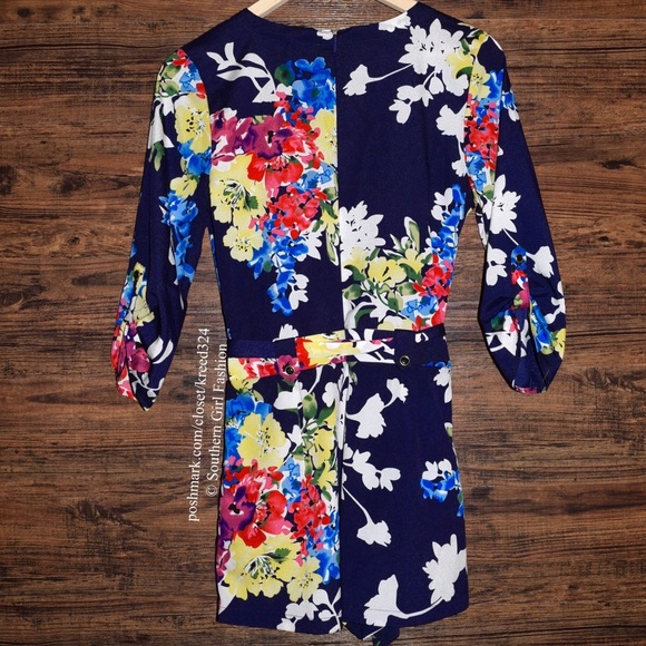 YUMI KIM Romper Liz Floral Printed V Neck Jumpsuit - Picture 2 of 4