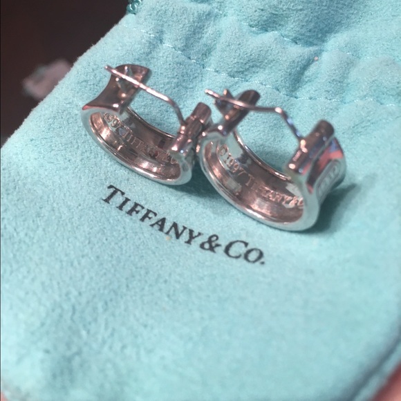 (SOLD) - Picture 3 of 4