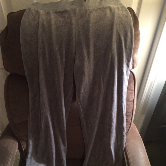 Grey sweats