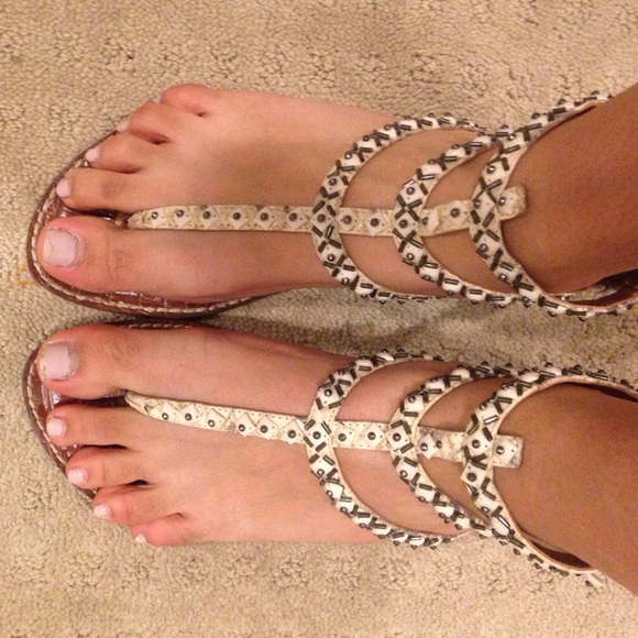 RARE SAM EDELMAN