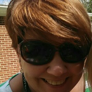 Meet your Posher, Tonya