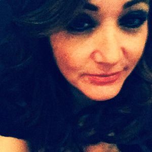 Meet your Posher, Cynthia