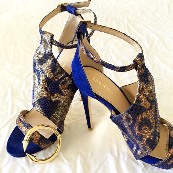 SOLD!!! Bebe Blue & Gold Heels- 5" - Picture 3 of 4