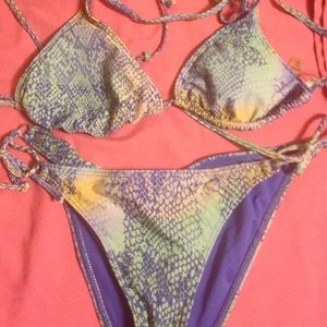 2 piece bathing suit