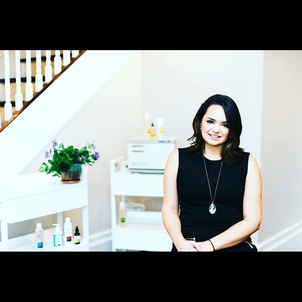 Meet your Posher, Emilie