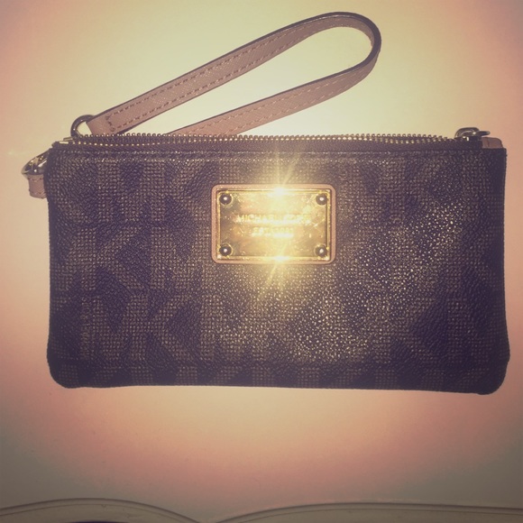 MK Brown Wallet / Wristlet