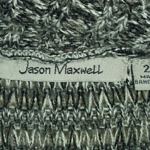 Sweater - Picture 3 of 3