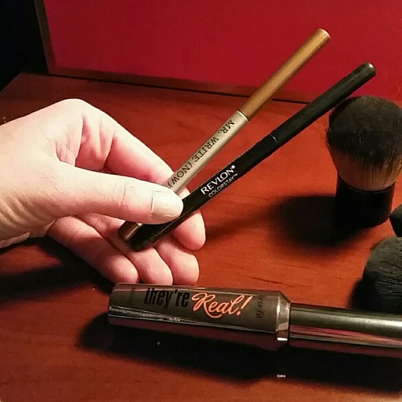 Mascara, two liners