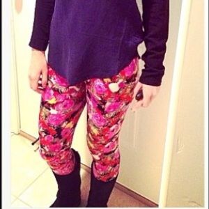 Flower pattern leggings